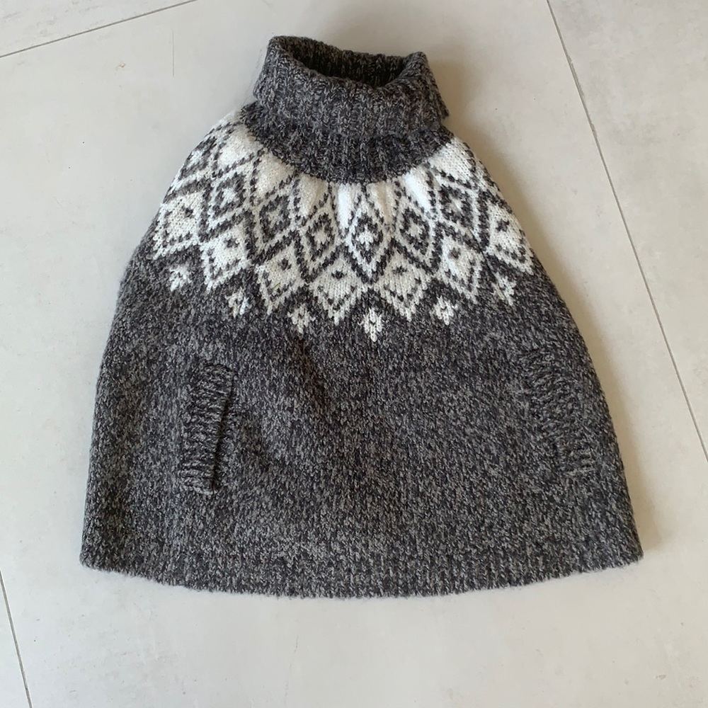 Girls Patterned Poncho